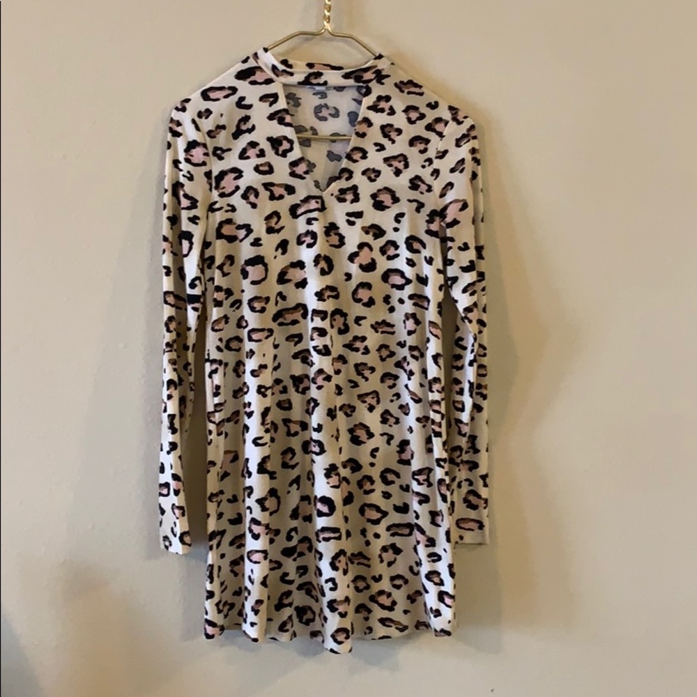 Leopard print long sleeve dress